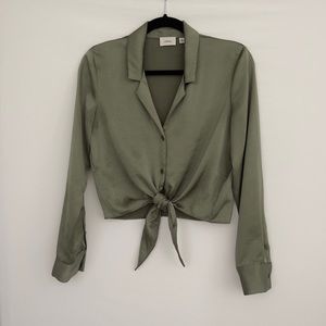 WILFRED - Aritzia Tie Front Blouse - Size XS